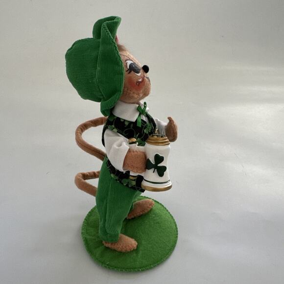 Annalee Irish Doll St Patrick 's Day Holding Beer Stein Mouse Collectible 7" - Picture 4 of 8